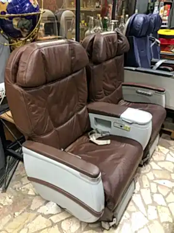 Uçaktan Çıkma Tertemiz 2li Business Class Koltuğu