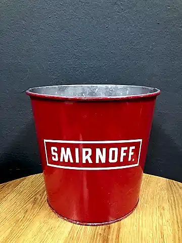 Smirnoff Metal Buz Kovası