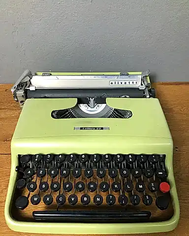 İtalyan 1961 Olivetti Lettera Daktilo