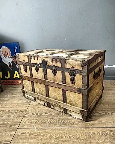 Eski Dekoratif Sandık